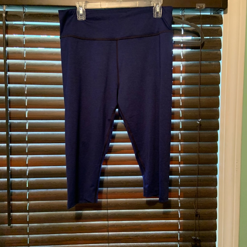 Blue Tek Gear Crop Yoga Pants Size XL